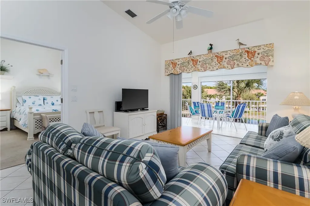 6810 Beach Resort Drive Naples FL 34114