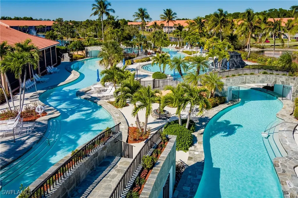 6810 Beach Resort Drive Naples FL 34114