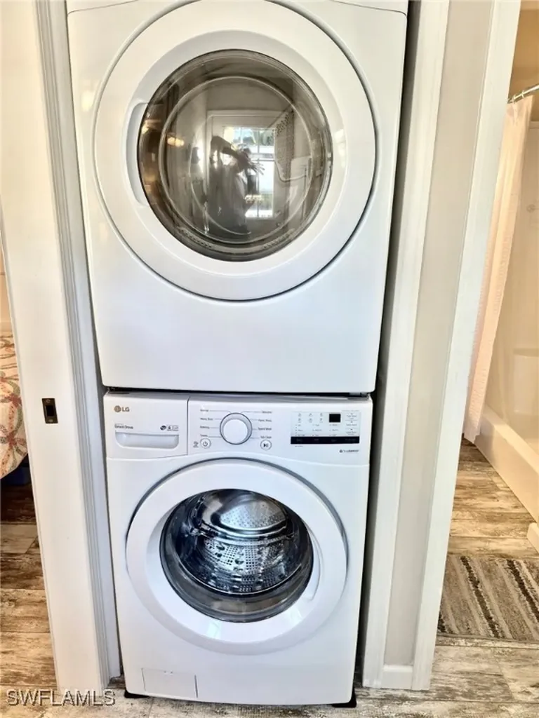 173 Redwood Lane Naples FL 34114