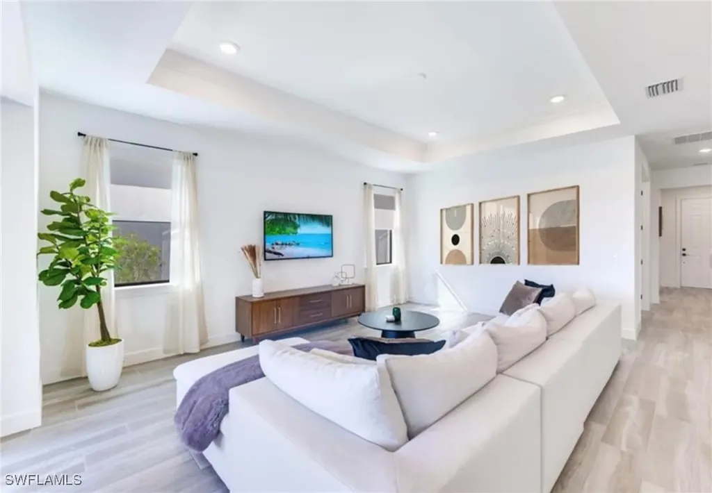 20419 Pebble Glen Drive Estero FL 33928