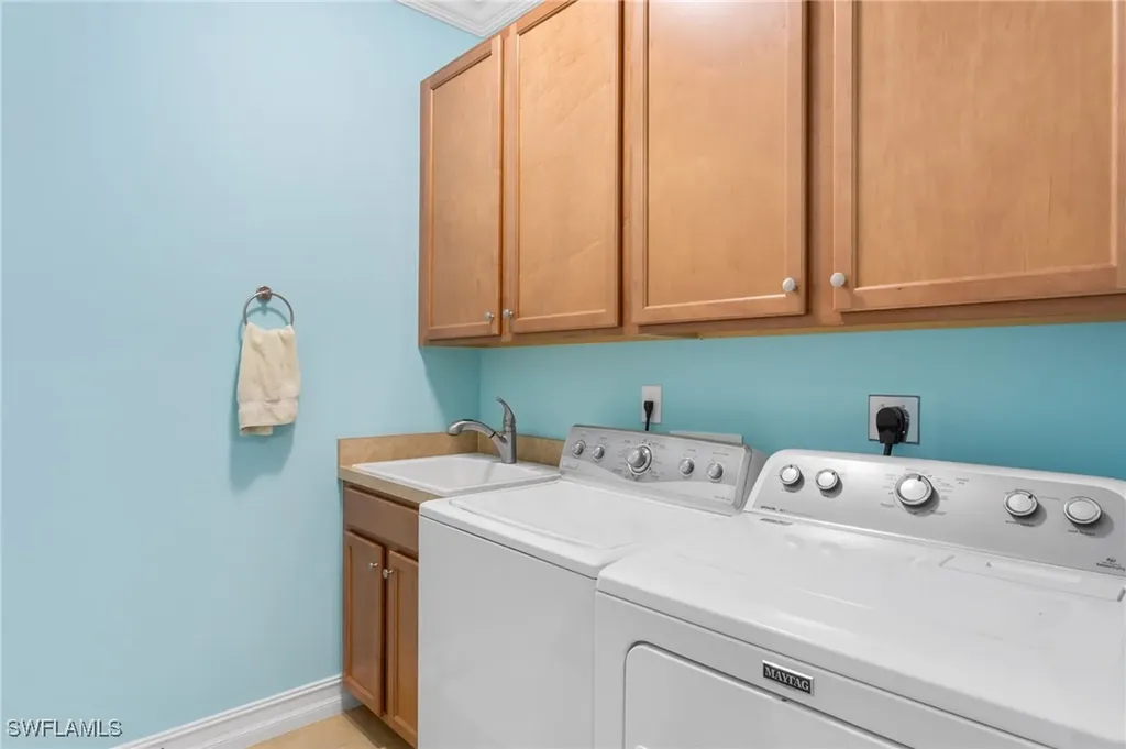 13105 Silver Thorn Loop North Fort Myers FL 33903