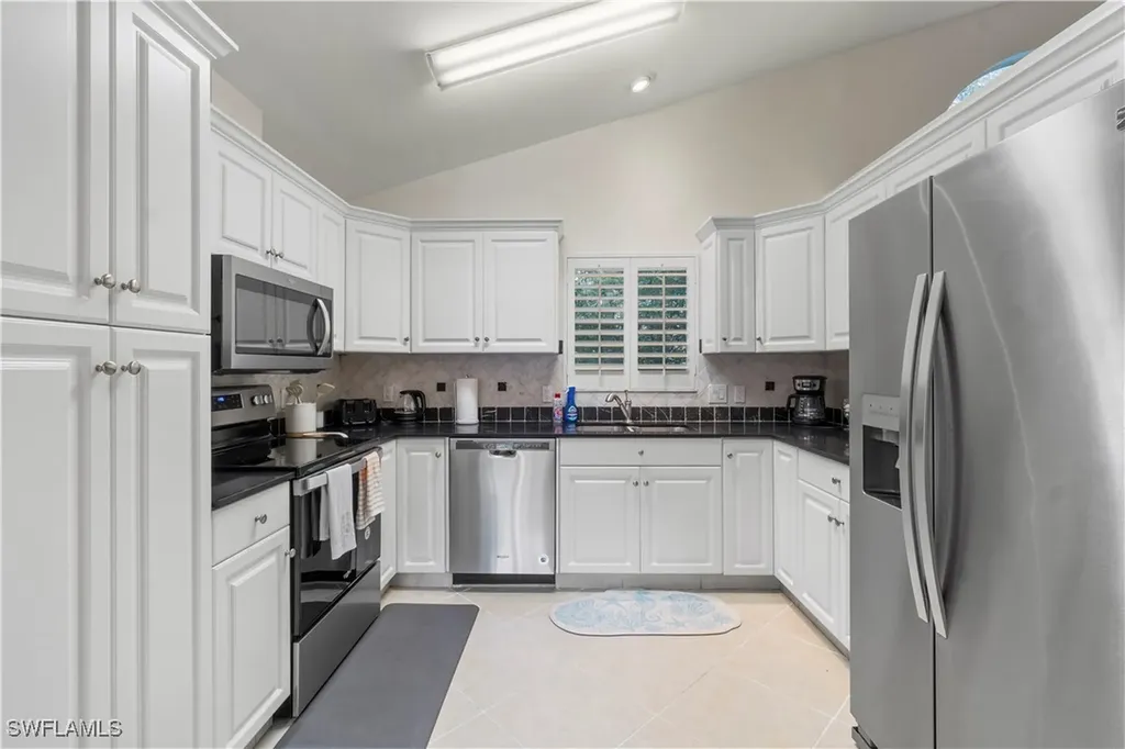 348 Carinosa Court Naples FL 34110