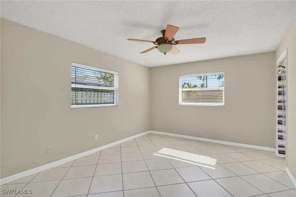 1336 Lake Shore Drive Naples FL 34103