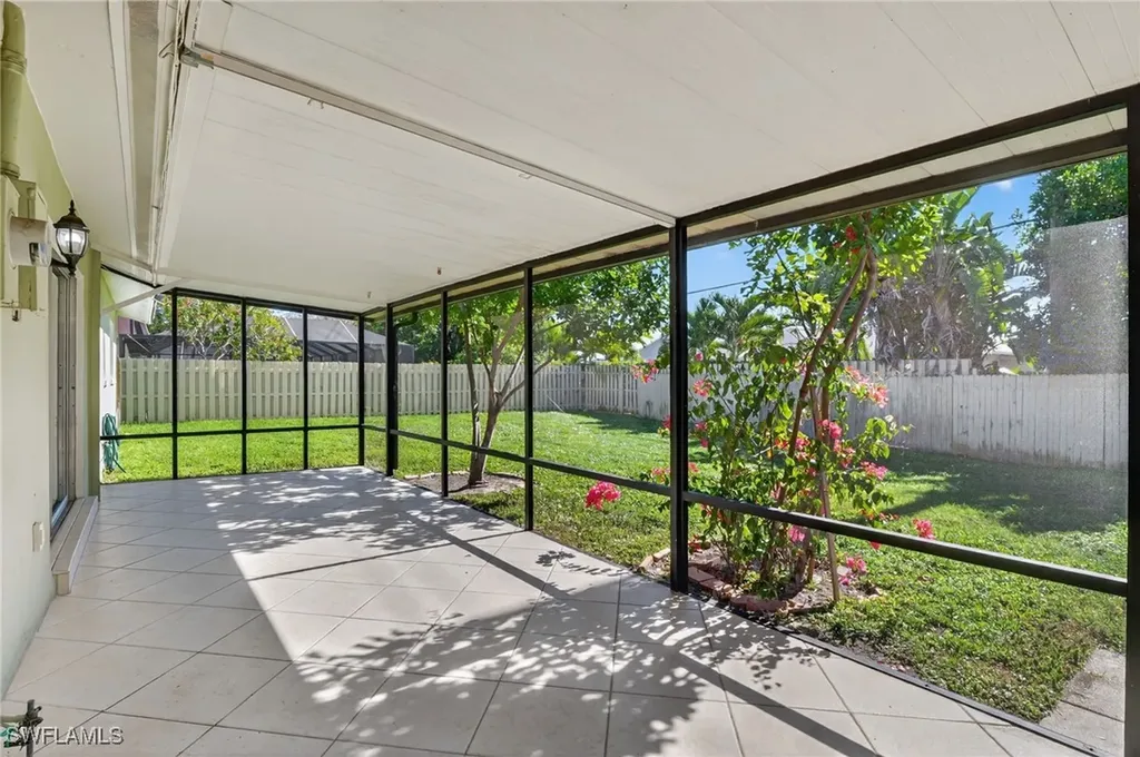 1336 Lake Shore Drive Naples FL 34103