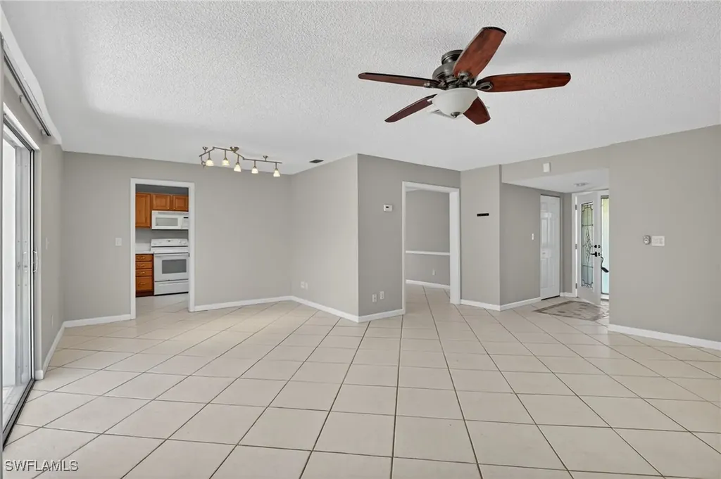 1336 Lake Shore Drive Naples FL 34103