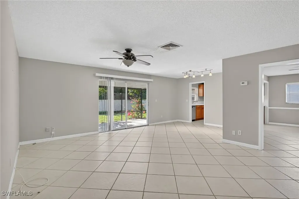 1336 Lake Shore Drive Naples FL 34103