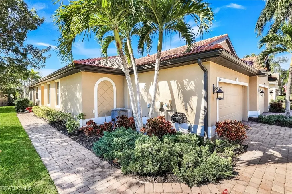 11087 Street Roman Way Bonita Springs FL 34135