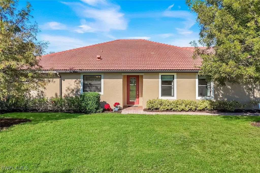 11087 Street Roman Way Bonita Springs FL 34135