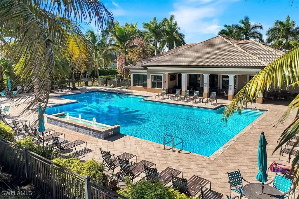 11087 Street Roman Way Bonita Springs FL 34135