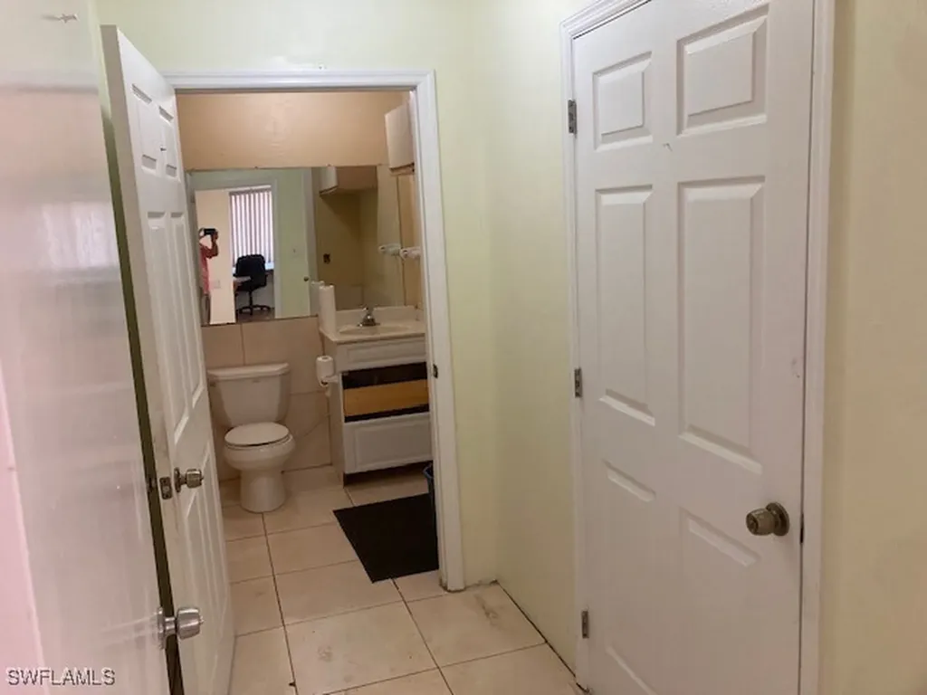 960 Chalmer Drive Marco Island FL 34145