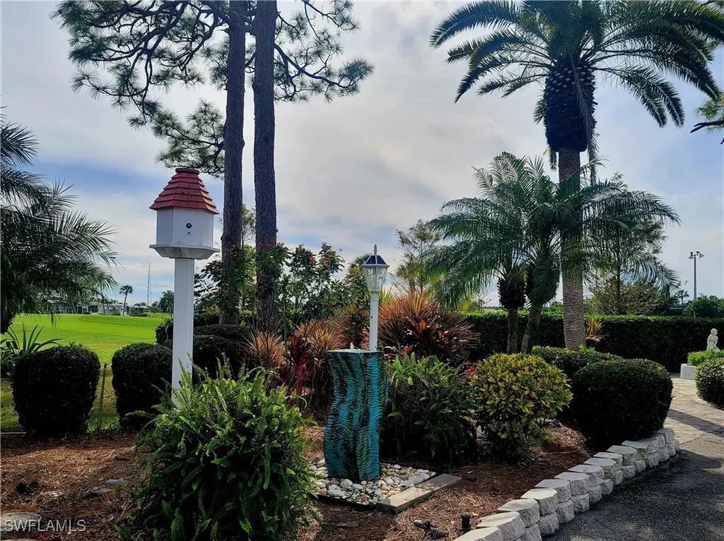 132 Nicklaus Boulevard North Fort Myers FL 33903