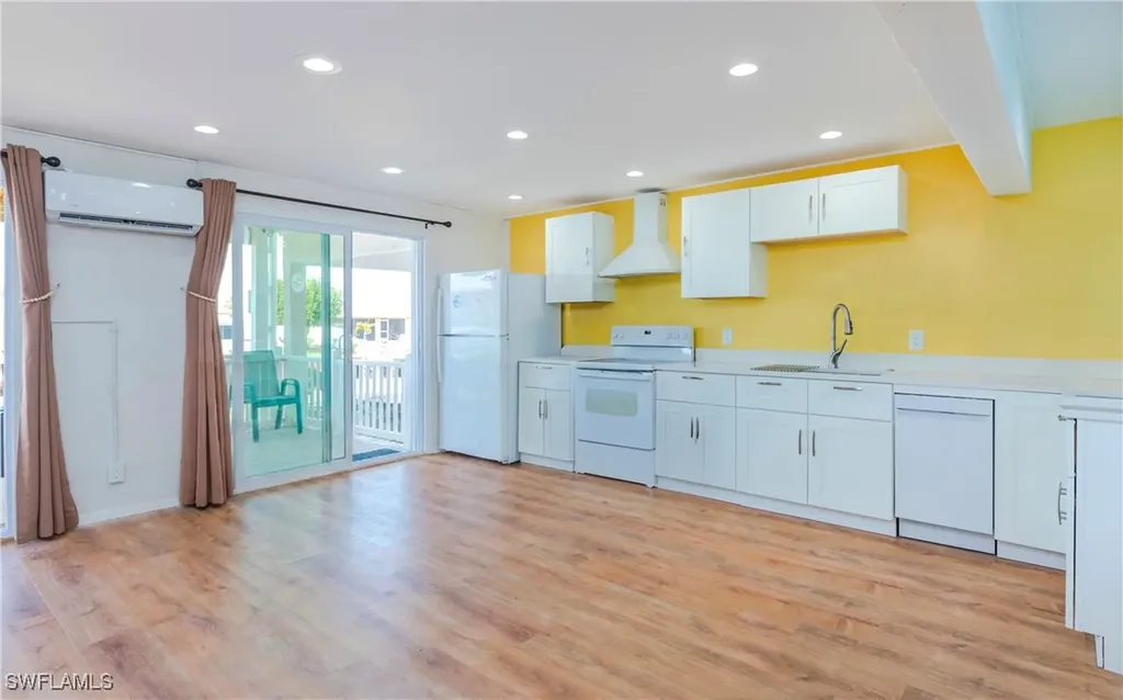 12277 Boat Shell Drive Matlacha Isles FL 33991