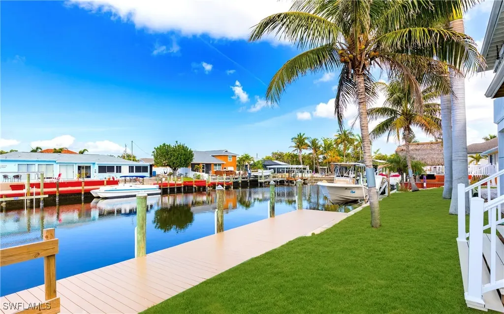12277 Boat Shell Drive Matlacha Isles FL 33991