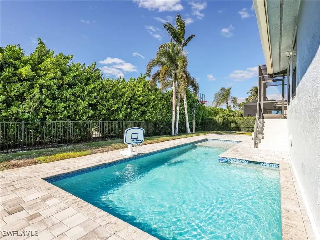 188 Columbus Way Marco Island FL 34145