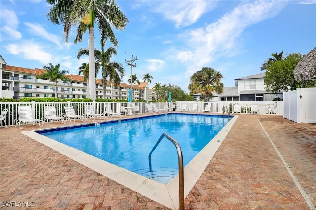 731 W Elkcam Circle Marco Island FL 34145