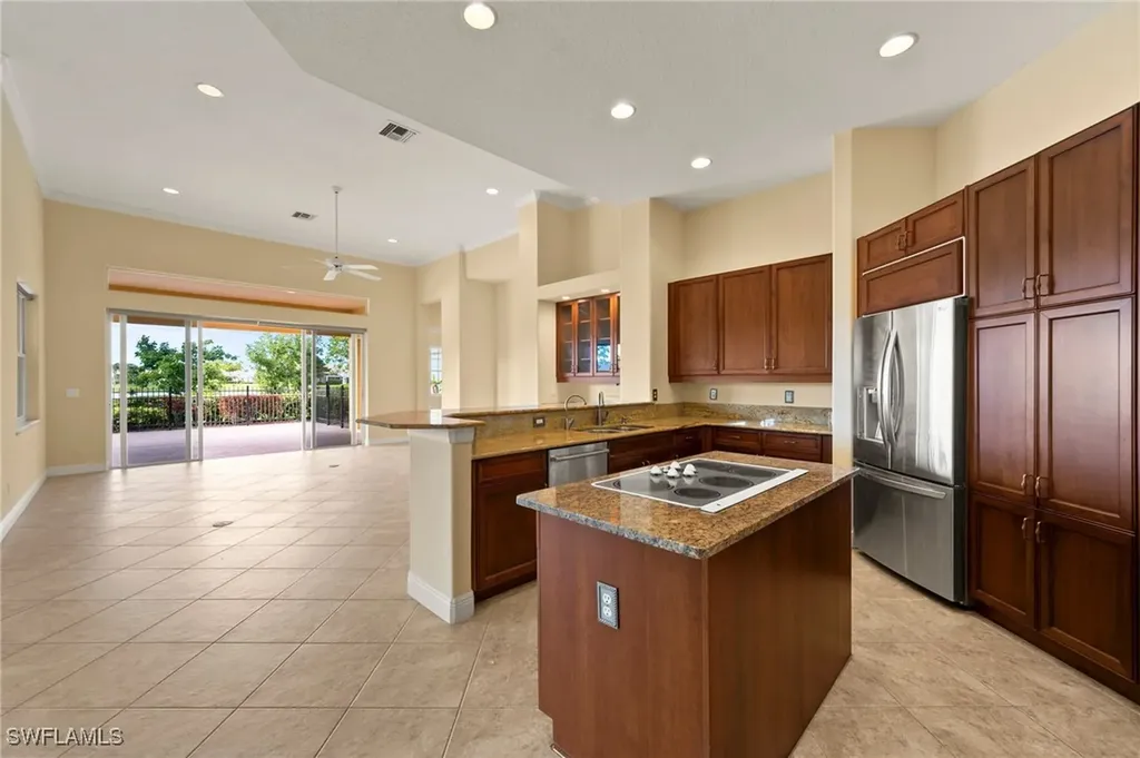 527 Terracina Way Naples FL 34119