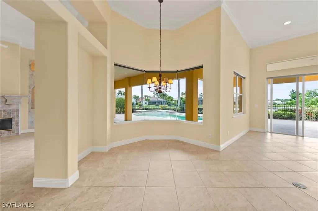 527 Terracina Way Naples FL 34119