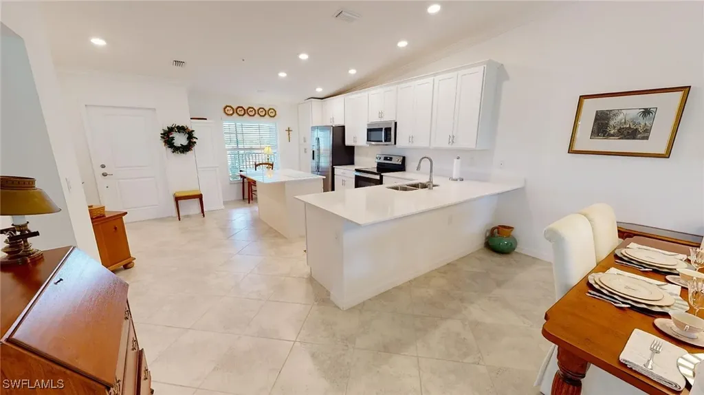 6082 National Boulevard Ave Maria FL 34142