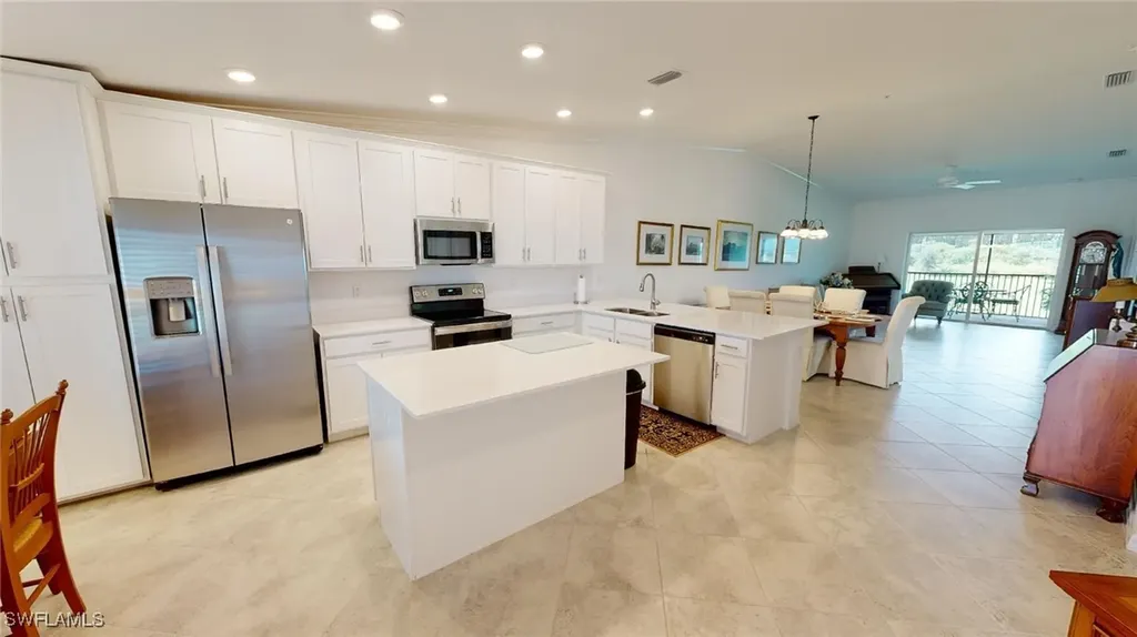 6082 National Boulevard Ave Maria FL 34142