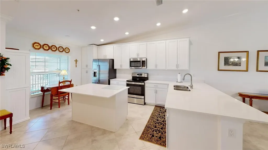 6082 National Boulevard Ave Maria FL 34142