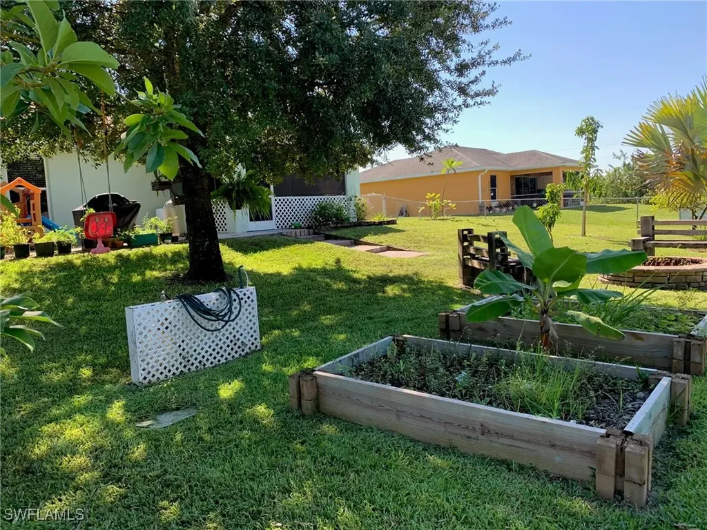 918 Margaret Avenue S Lehigh Acres FL 33974