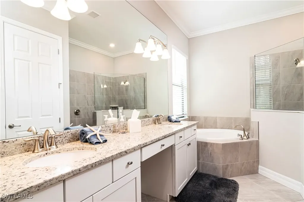 28072 Foxrock Court Bonita Springs FL 34135