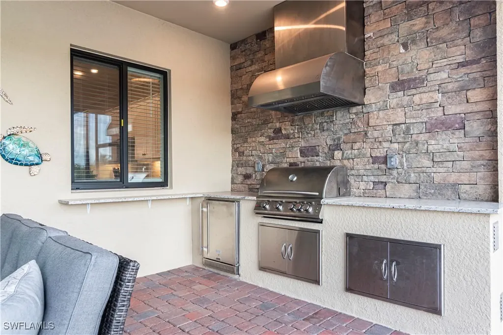 28072 Foxrock Court Bonita Springs FL 34135