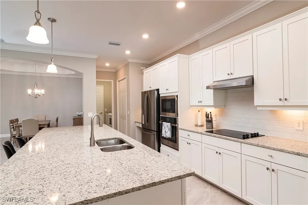 28072 Foxrock Court Bonita Springs FL 34135