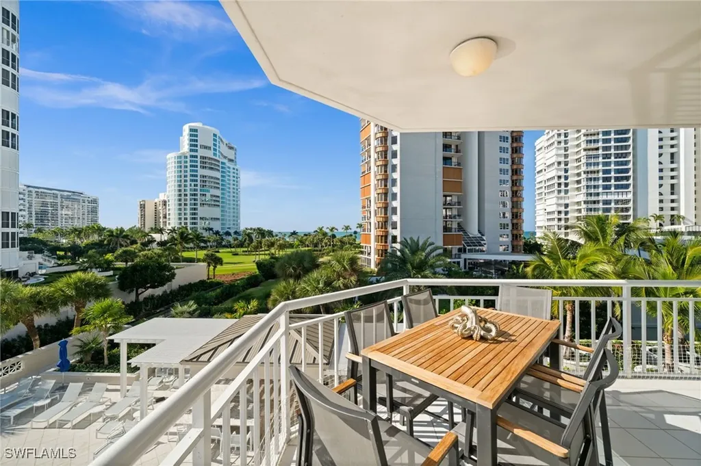 4255 Gulf Shore Boulevard N Naples FL 34103