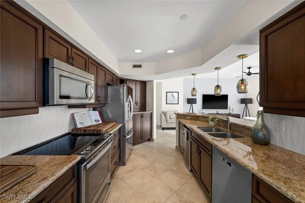 4255 Gulf Shore Boulevard N Naples FL 34103