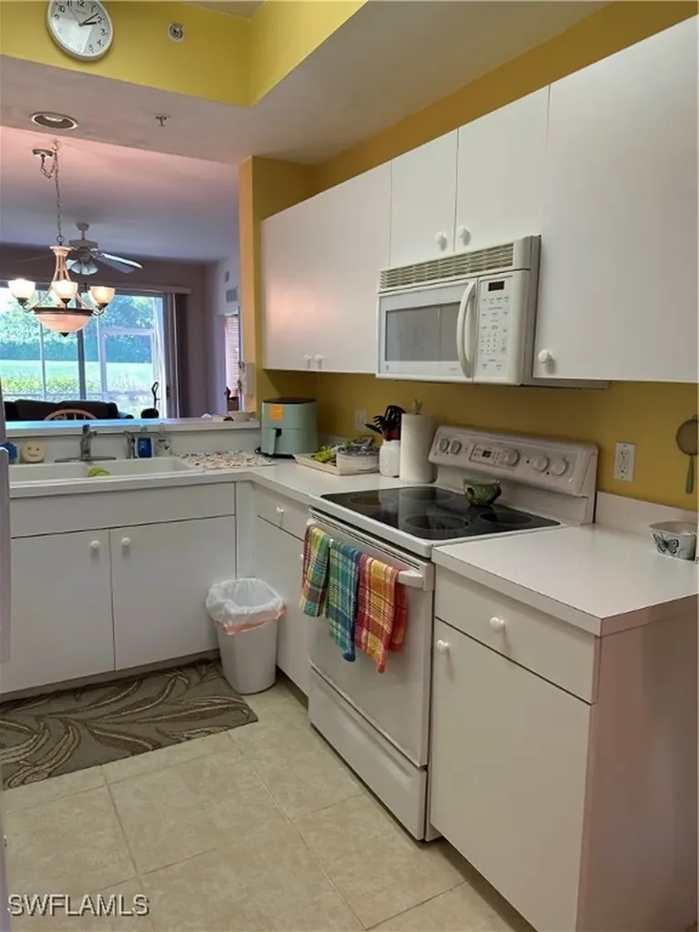 2895 Cypress Trace Circle Naples FL 34119