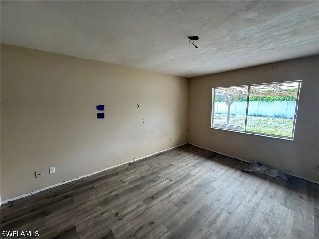3713 SE 8th Avenue Cape Coral FL 33904
