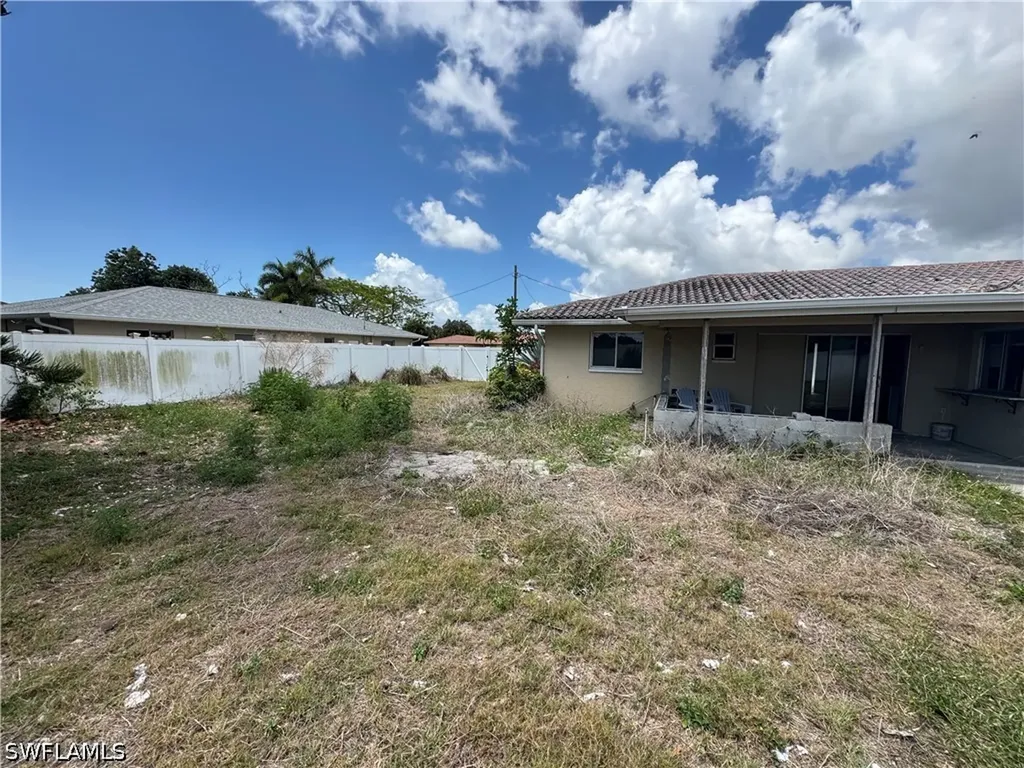 3713 SE 8th Avenue Cape Coral FL 33904