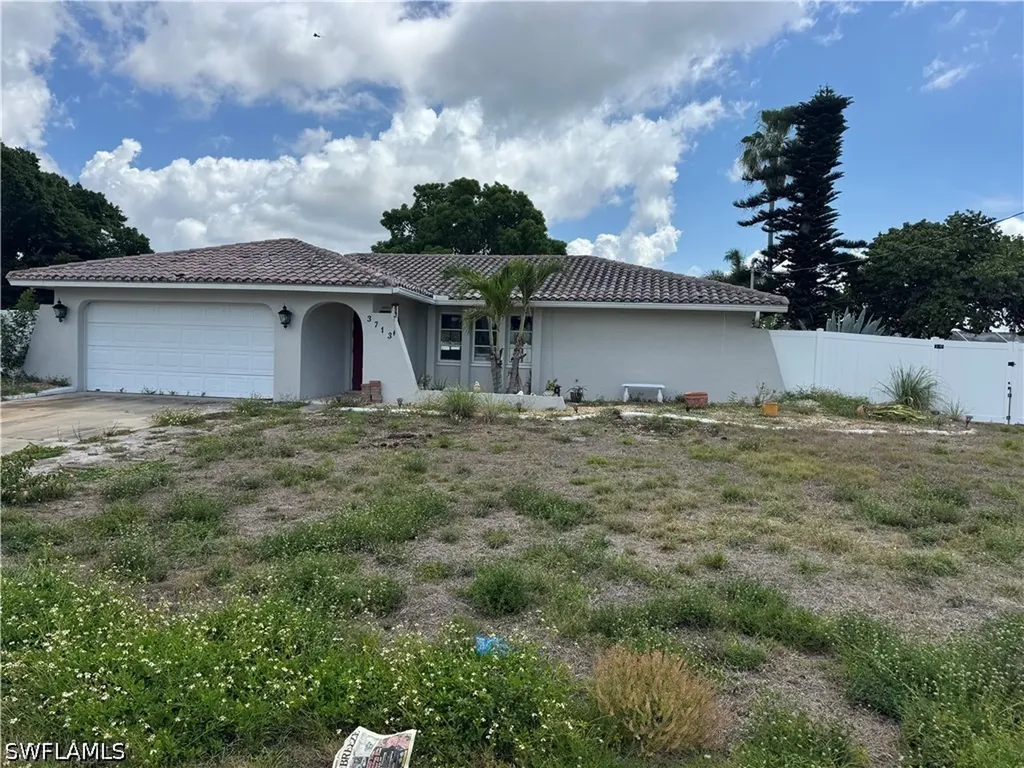 3713 SE 8th Avenue Cape Coral FL 33904