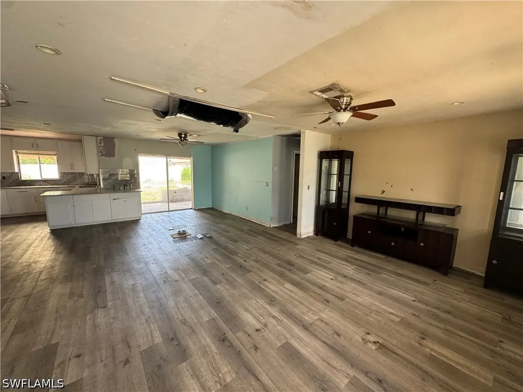 3713 SE 8th Avenue Cape Coral FL 33904