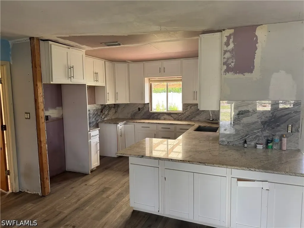 3713 SE 8th Avenue Cape Coral FL 33904