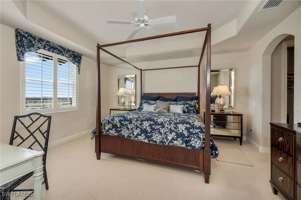 580 El Camino Real Naples FL 34119