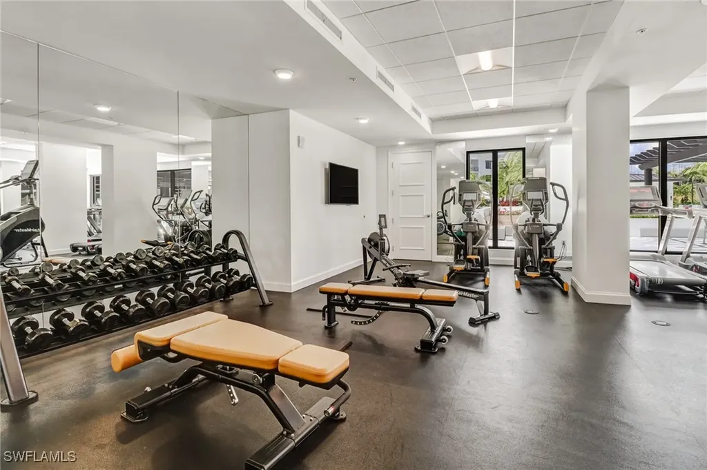 1115 Central Avenue Naples FL 34102