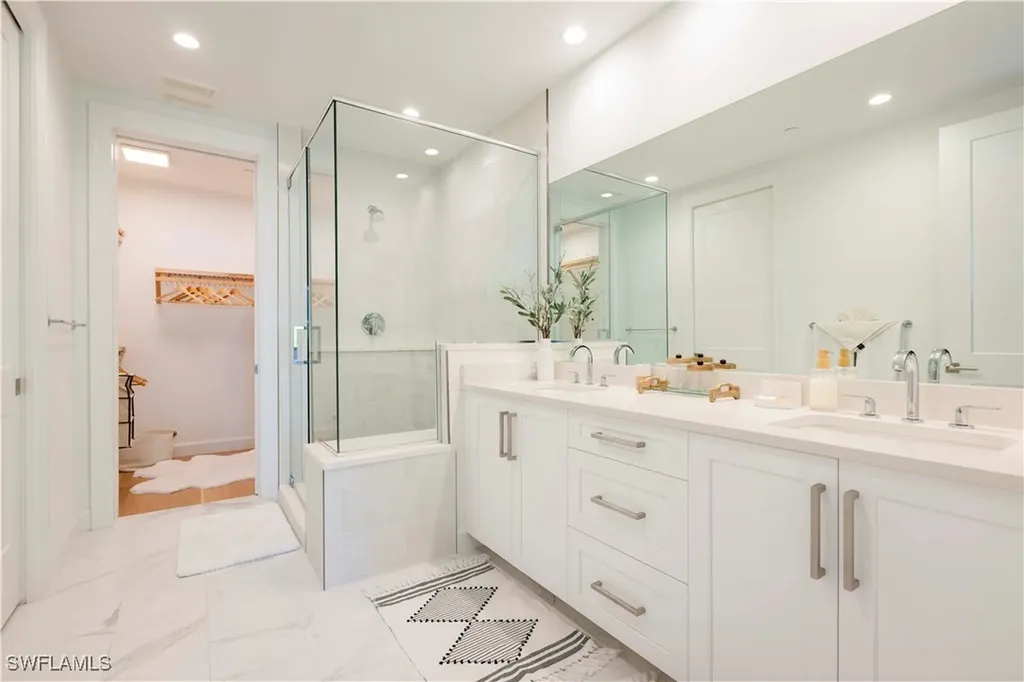 1115 Central Avenue Naples FL 34102