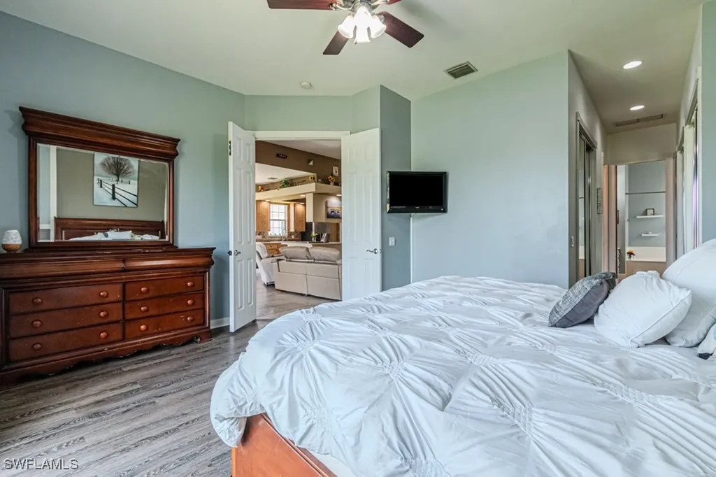 2258 Heydon Circle W Naples FL 34120