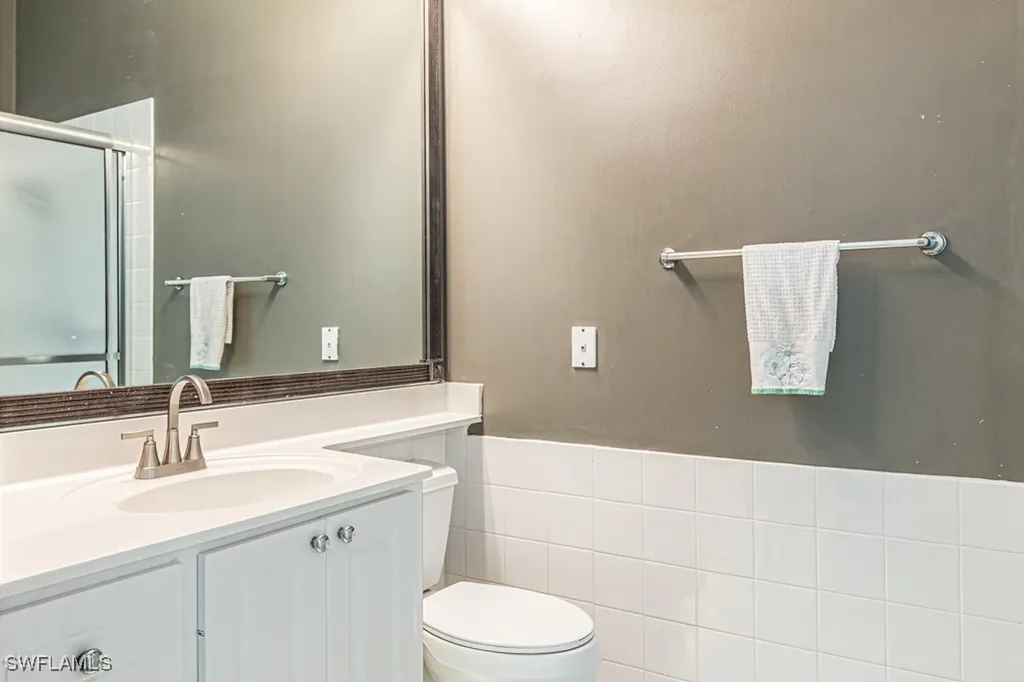 2258 Heydon Circle W Naples FL 34120