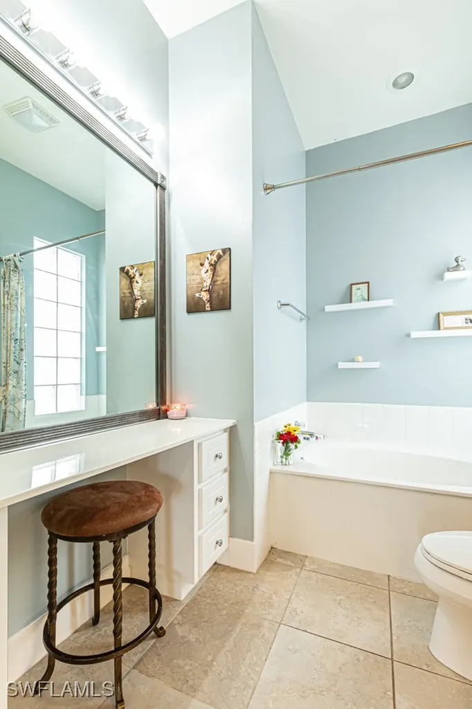 2258 Heydon Circle W Naples FL 34120