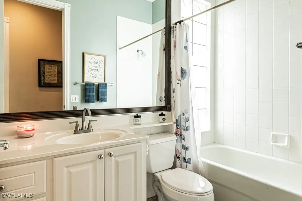 2258 Heydon Circle W Naples FL 34120