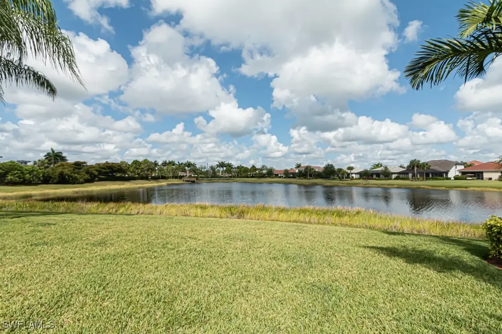 2258 Heydon Circle W Naples FL 34120