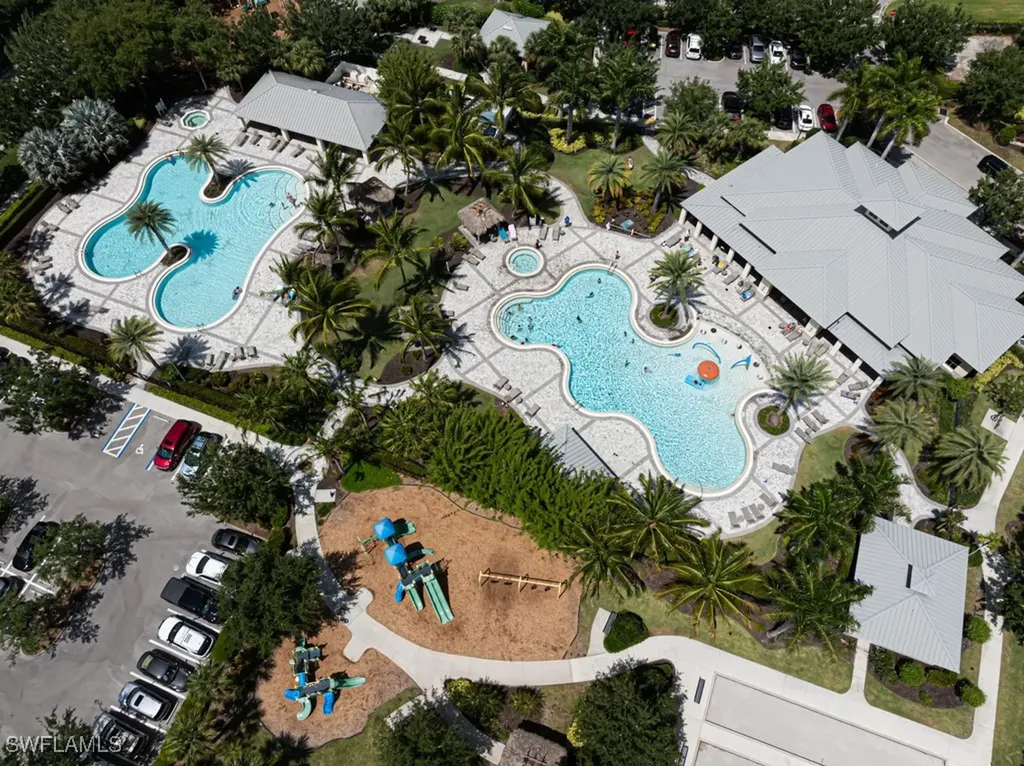 2258 Heydon Circle W Naples FL 34120