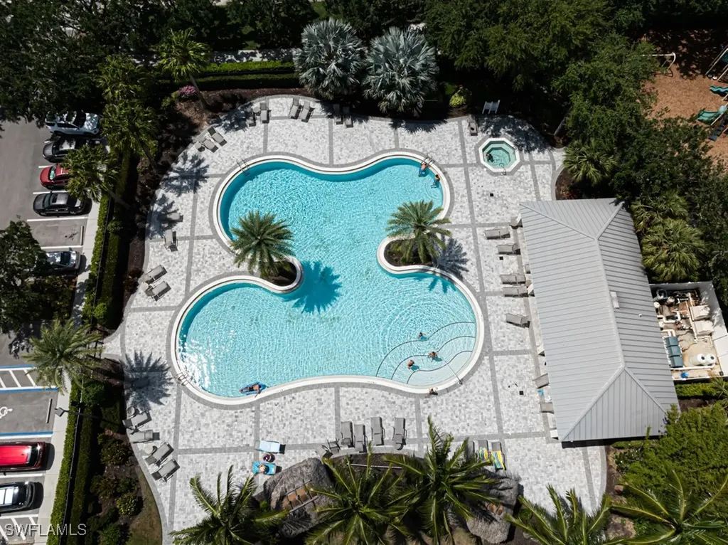 2258 Heydon Circle W Naples FL 34120