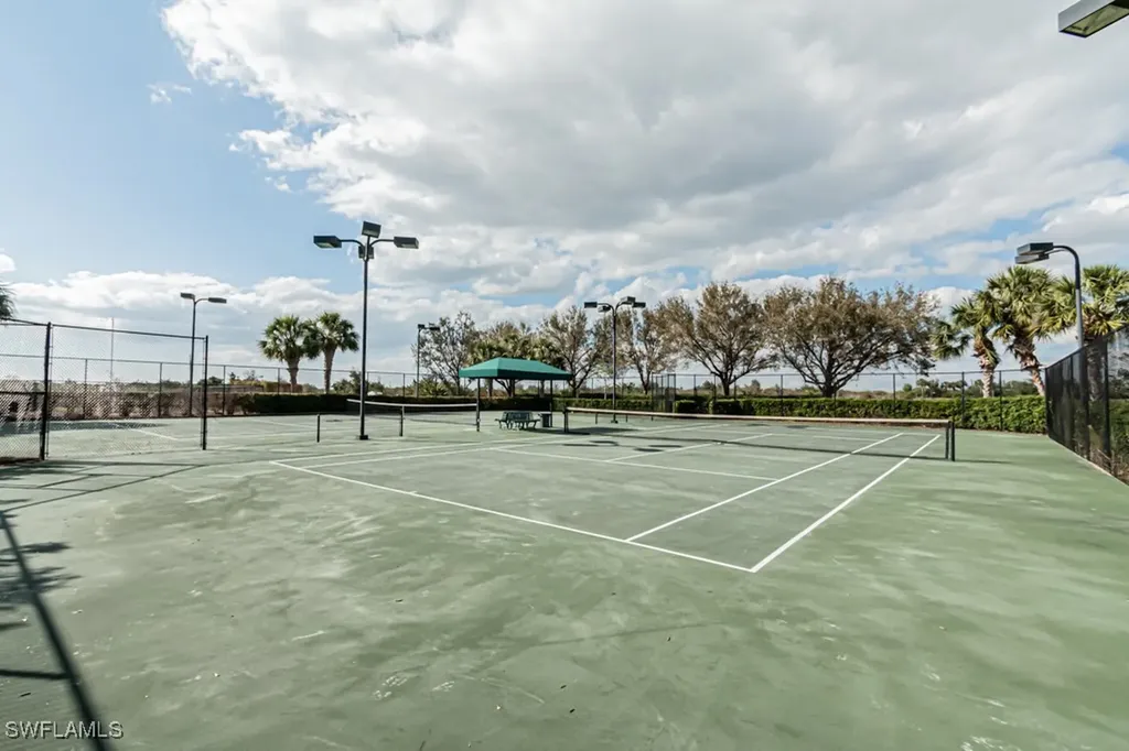 2258 Heydon Circle W Naples FL 34120