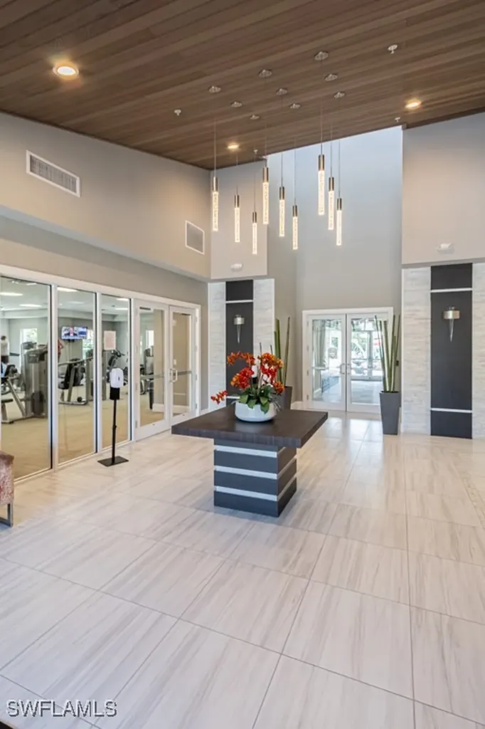 2258 Heydon Circle W Naples FL 34120