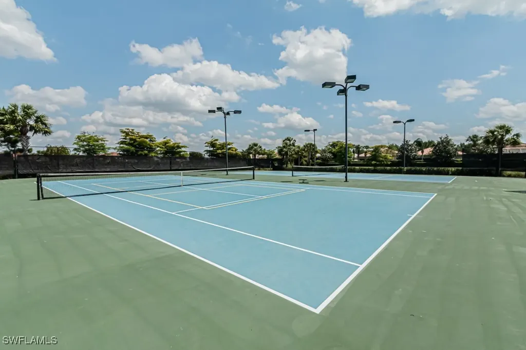 2258 Heydon Circle W Naples FL 34120