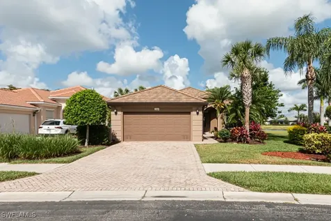 2258 Heydon Circle W Naples FL 34120